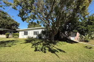 2200 Butler St, Leesburg, FL 34748 - Photo 1