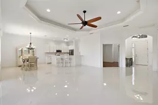 10173 Lake Miona Way, Oxford, FL 34484 - Photo 13