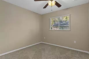 2588 Cr 426E, Lake Panasoffkee, FL 33538 - Photo 27