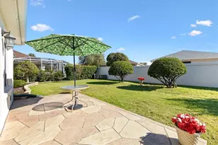 552 Society Hill Cir, The Villages, FL 32162 - Photo 33