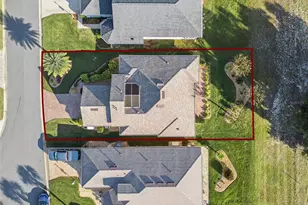 20642 Prince Ranier Pl, Leesburg, FL 34748 - Photo 33