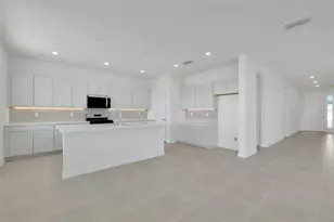 10692 NW Suncrest Loop, Port Saint Lucie, FL 34987 - Photo 29