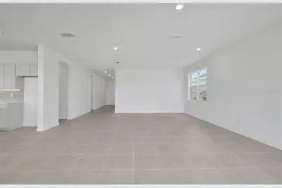 10692 NW Suncrest Loop, Port Saint Lucie, FL 34987 - Photo 23