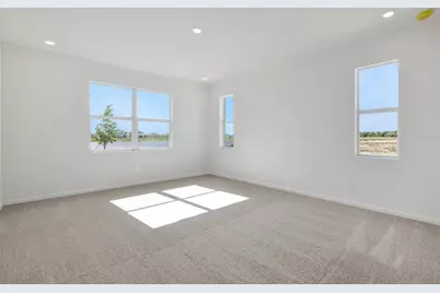 10692 NW Suncrest Loop, Port Saint Lucie, FL 34987 - Photo 17