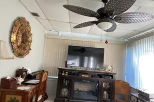 1609 Whitebridge Dr, Palm Harbor, FL 34684 - Photo 9