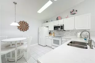 17271 SE 93rd Demoss Ct, The Villages, FL 32162 - Photo 19