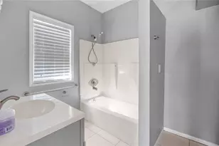 1704 W Main St, Leesburg, FL 34748 - Photo 29