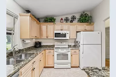 511 Chula Vista Avenue, The Villages, FL 32159 - Photo 11