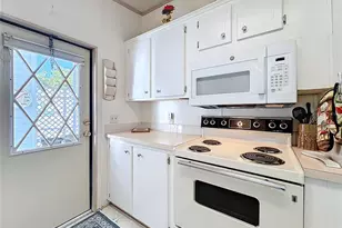 25125 Bellevue, Leesburg, FL 34748 - Photo 19