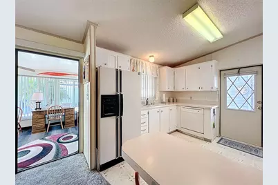 25125 Bellevue, Leesburg, FL 34748 - Photo 13