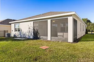 8104 Penrose Pl, Wildwood, FL 34785 - Photo 27