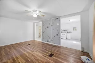 235 Griffin View Dr, Lady Lake, FL 32159 - Photo 13