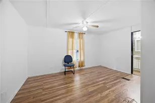 235 Griffin View Dr, Lady Lake, FL 32159 - Photo 15