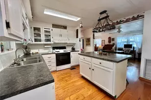 127 Royal Palm Dr, Leesburg, FL 34748 - Photo 5