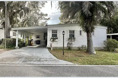 127 Royal Palm Drive, Leesburg, FL 34748 - Photo 1