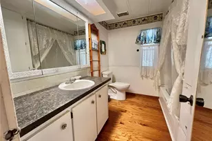 127 Royal Palm Dr, Leesburg, FL 34748 - Photo 45