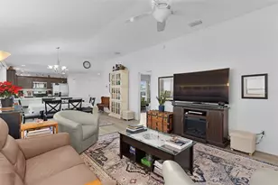 9191 SE 166th Sprung Ln, The Villages, FL 32162 - Photo 11