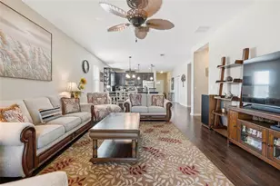 2605 Limerick Cir, Grand Island, FL 32735 - Photo 7