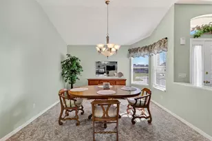 931 Oleander St, Lady Lake, FL 32159 - Photo 7