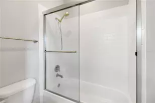 4560 Highcrest Vw, Lady Lake, FL 32159 - Photo 27