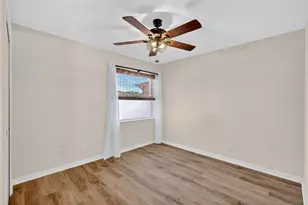 1008 Laredo Ln, The Villages, FL 32159 - Photo 27