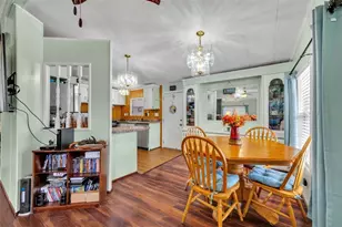 225 Paradise S, Leesburg, FL 34788 - Photo 13