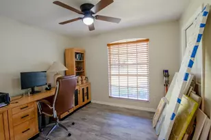 2728 Lake Landing Blvd, Eustis, FL 32726 - Photo 15