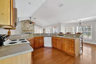 13436 Co Rd 209, Oxford, FL 34484 - Photo 15