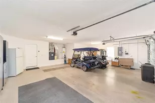 3300 Barrington Ct, The Villages, FL 32162 - Photo 33