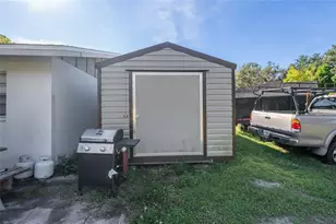 203 Bentbough Dr, Leesburg, FL 34748 - Photo 11