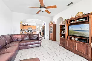 13008 Grand Bank Ln, Orlando, FL 32825 - Photo 3