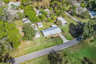 2376 Cr 444, Lake Panasoffkee, FL 33538 - Photo 5