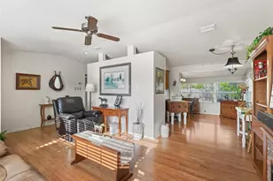 2376 Cr 444, Lake Panasoffkee, FL 33538 - Photo 15