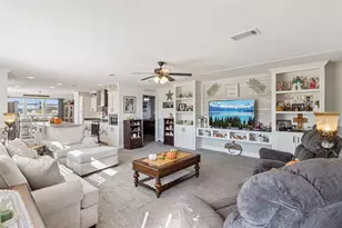 1193 NW 12th Ln, Lake Panasoffkee, FL 33538 - Photo 5