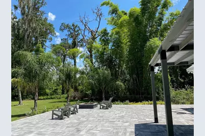 801 Lakeshore Drive, Eustis, FL 32726 - Photo 11