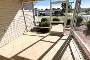 317 Rowesville Ln, The Villages, FL 32162 - Photo 3