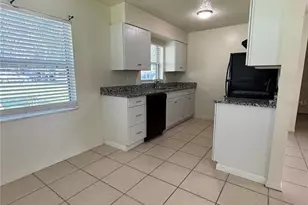 822A S Lone Oak Dr, Leesburg, FL 34748 - Photo 13