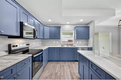 1201 Dustin Drive, The Villages, FL 32159 - Photo 5