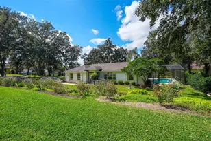 211 Hanging Moss Ln, Lady Lake, FL 32159 - Photo 17