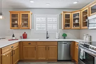 17722 SE 81st Timberwood Terrace, The Villages, FL 32162 - Photo 15