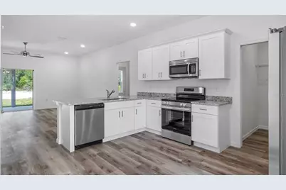 40407 W 8th Avenue, Umatilla, FL 32784 - Photo 11