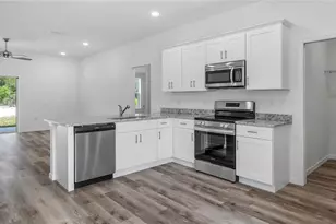 40407 W 8th Ave, Umatilla, FL 32784 - Photo 11