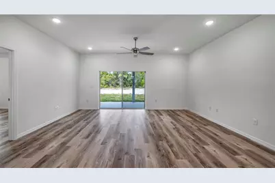 40407 W 8th Avenue, Umatilla, FL 32784 - Photo 3