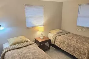 516 Villas Dr, Venice, FL 34285 - Photo 17