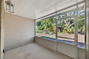 1112 Elkhart Cir, Tavares, FL 32778 - Photo 41