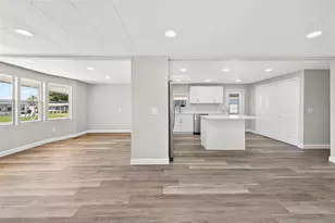 1112 Elkhart Cir, Tavares, FL 32778 - Photo 15