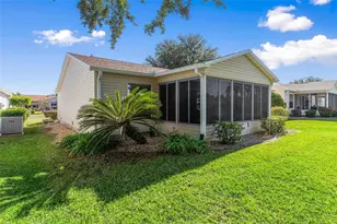 2732 Privada Dr, The Villages, FL 32162 - Photo 37