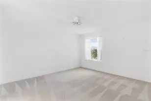 2732 Privada Dr, The Villages, FL 32162 - Photo 19