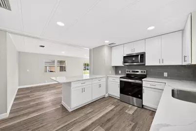 1114 Elkhart Circle, Tavares, FL 32778 - Photo 5