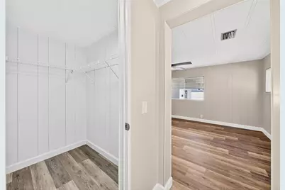 1114 Elkhart Circle, Tavares, FL 32778 - Photo 27